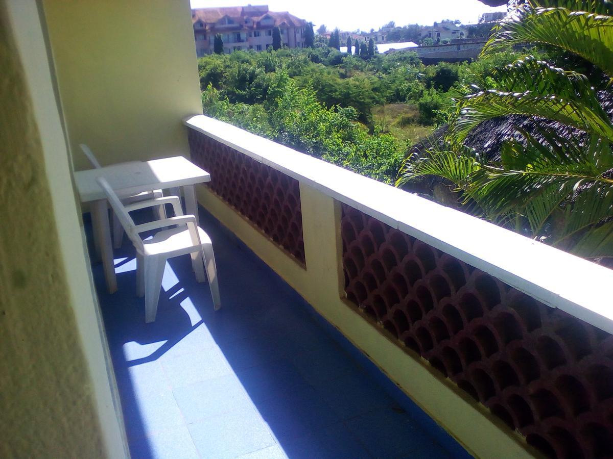 Ashari Hotel Shanzu Luaran gambar
